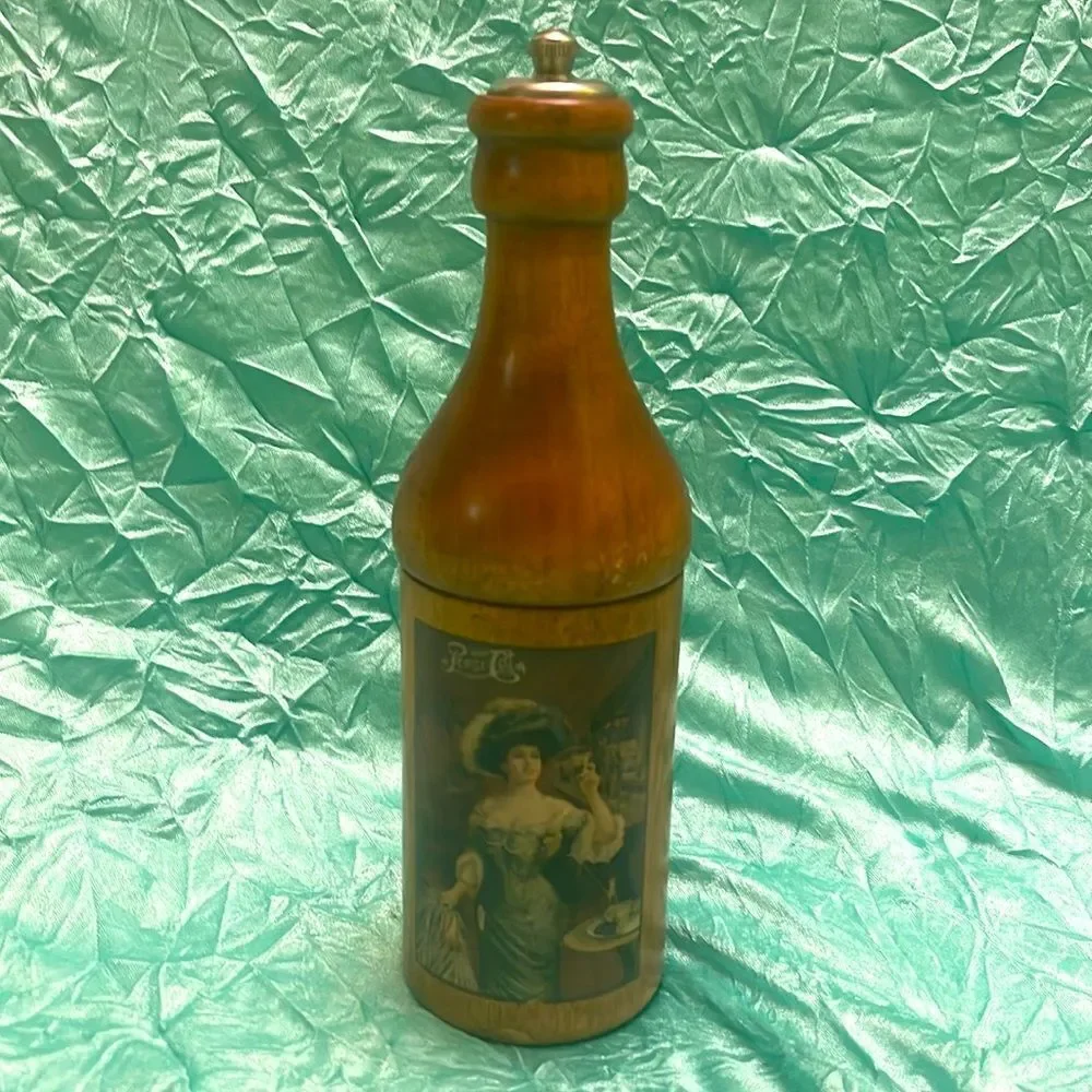 Vintage PepsiCola 1973 wooden Pepper